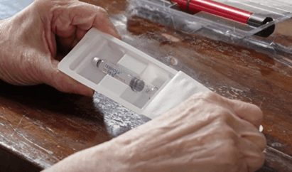 leaflet for using the pen for the first time